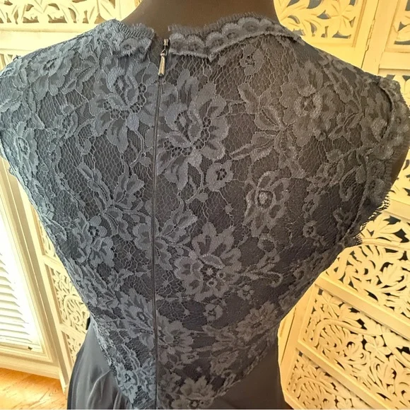 NWT Izidress Navy Lace-Detail Maxi Dress with Scoop Neck Sz M - Picture 5 of 7